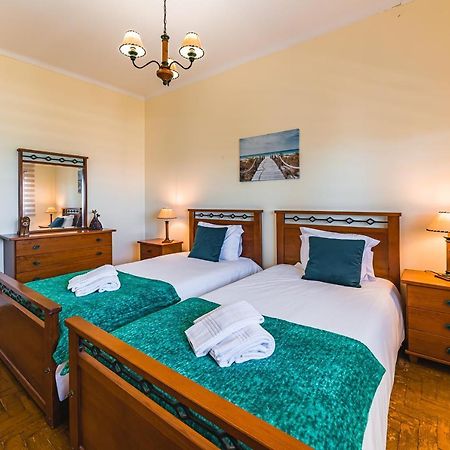Casa A Beira Mar - Countryhouse With Ocean View São Pedro da Cadeira Exterior foto