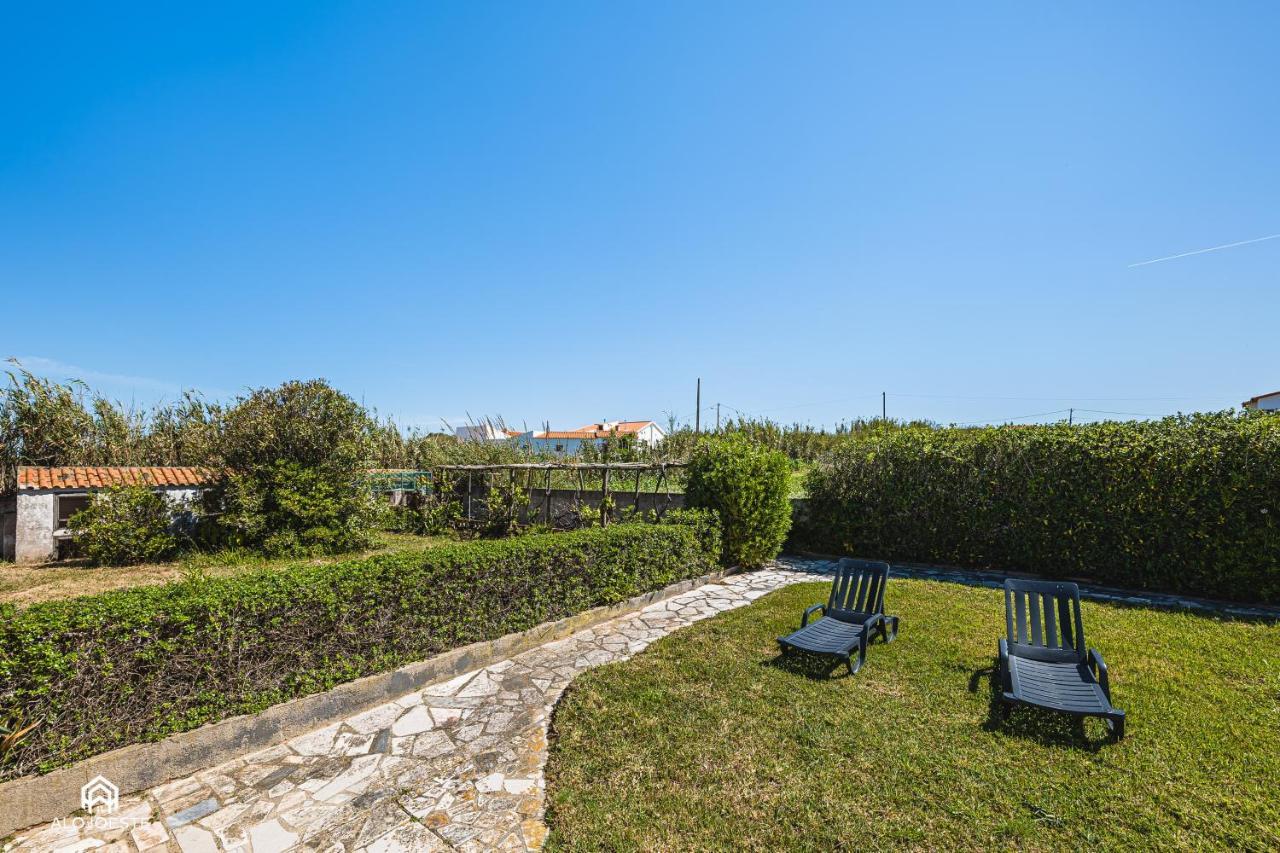 Casa A Beira Mar - Countryhouse With Ocean View São Pedro da Cadeira Exterior foto